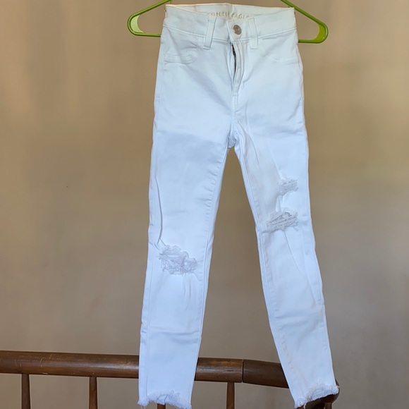 American Eagle White Jeans - Picture 1 of 1